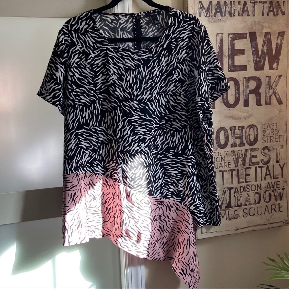Alfani Black/Pink Print Blouse